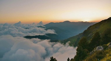 神马影视一句话到位：盯引用是不是被截断然后把结尾改成摘要（读完更清楚）